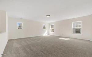 20251121171756840794000000